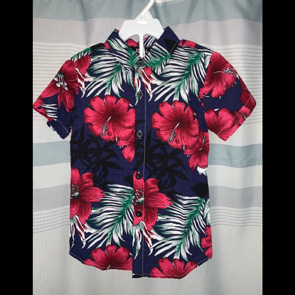 3/$15 Navy Blue & Pink Floral Hawaiian Short Sleeve Button Down Shirt
